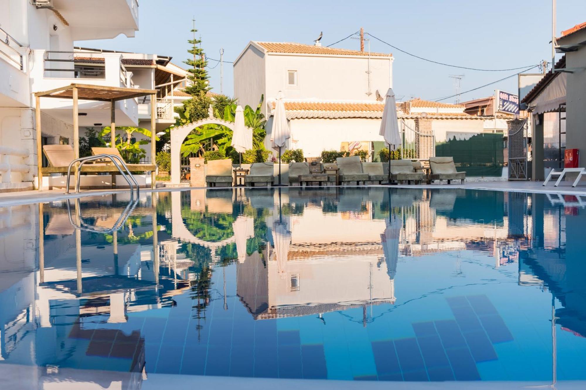 The Barn Apart otel Kávos Dış mekan fotoğraf